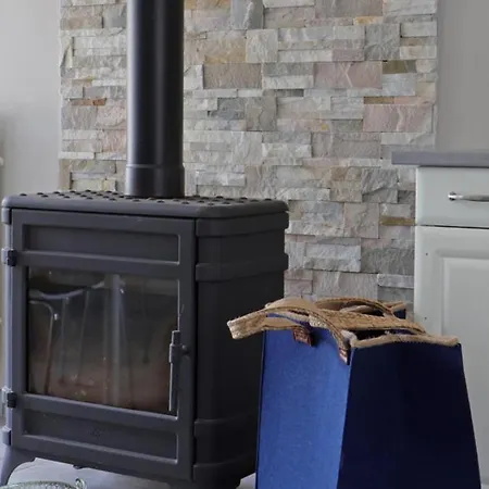 Maison De Charme Avec Jardin Aux Portes De Bagnoles - Fr-1-497-145 Feriehus