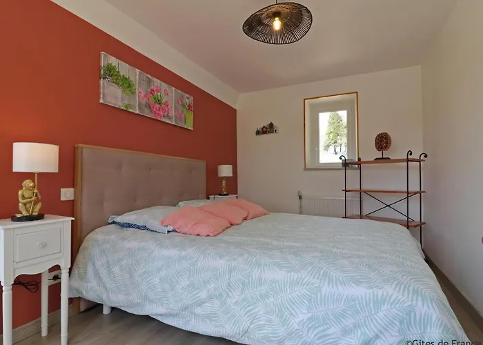 Maison De Charme Avec Jardin Aux Portes De Bagnoles - Fr-1-497-145 *