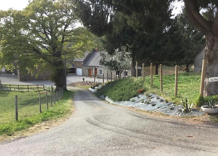 Maison De Charme Avec Jardin Aux Portes De Bagnoles - Fr-1-497-145